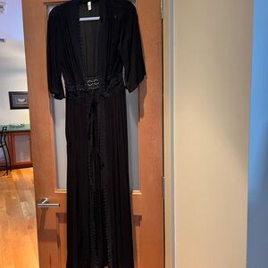 Elegant Black Lace Maxi Tunic/Topper